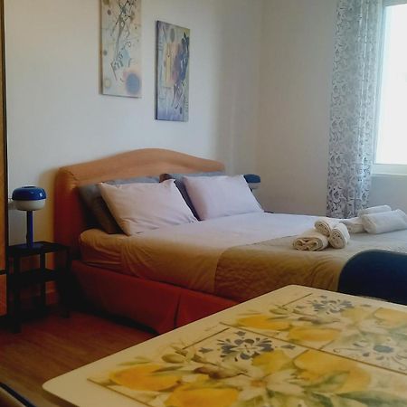 Le Case Di Ale - Holiday Homes Салерно Екстериор снимка