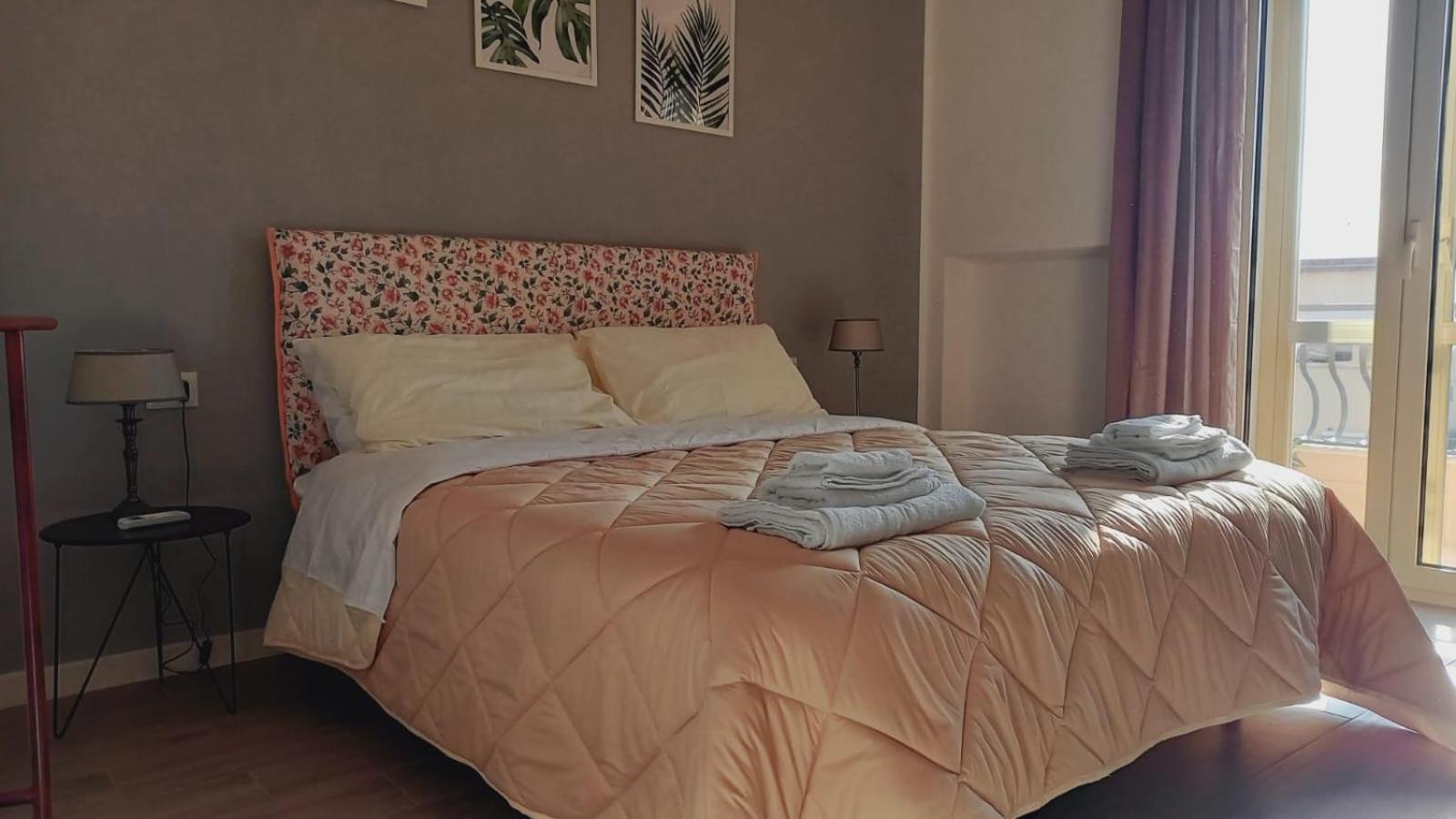 Le Case Di Ale - Holiday Homes Салерно Екстериор снимка